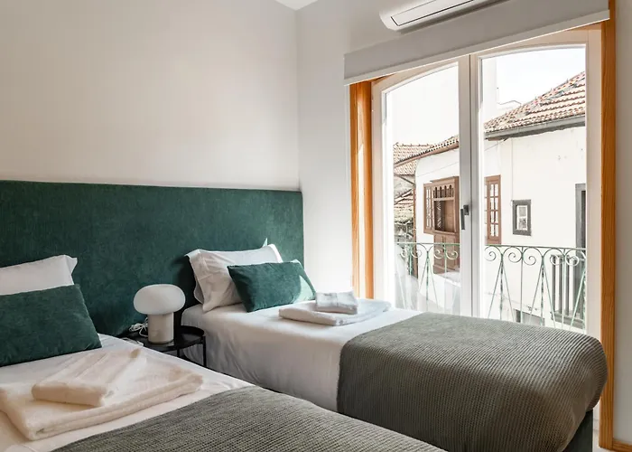 Апартаменты Hall